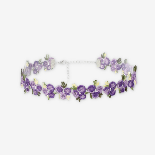 Collana fiori viola.
