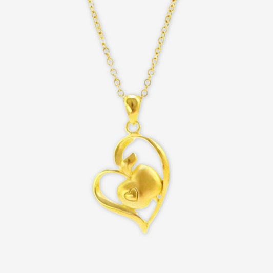 Collana con pendente a forma di cuore dorato