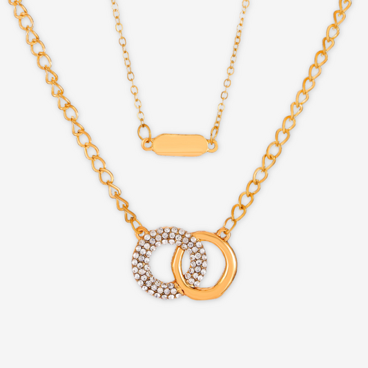 Collana con doppio cerchio.