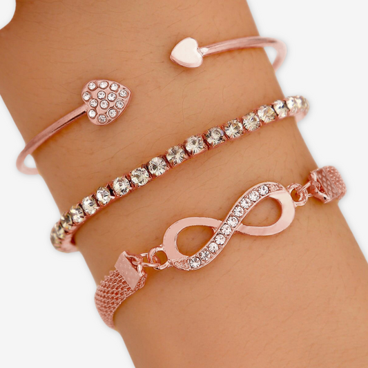 Tris bracciali come in foto oro rosa.